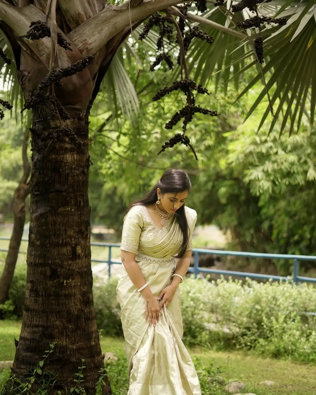 Telugu Actress Viraajita in Beautiful Green Saree Blouse